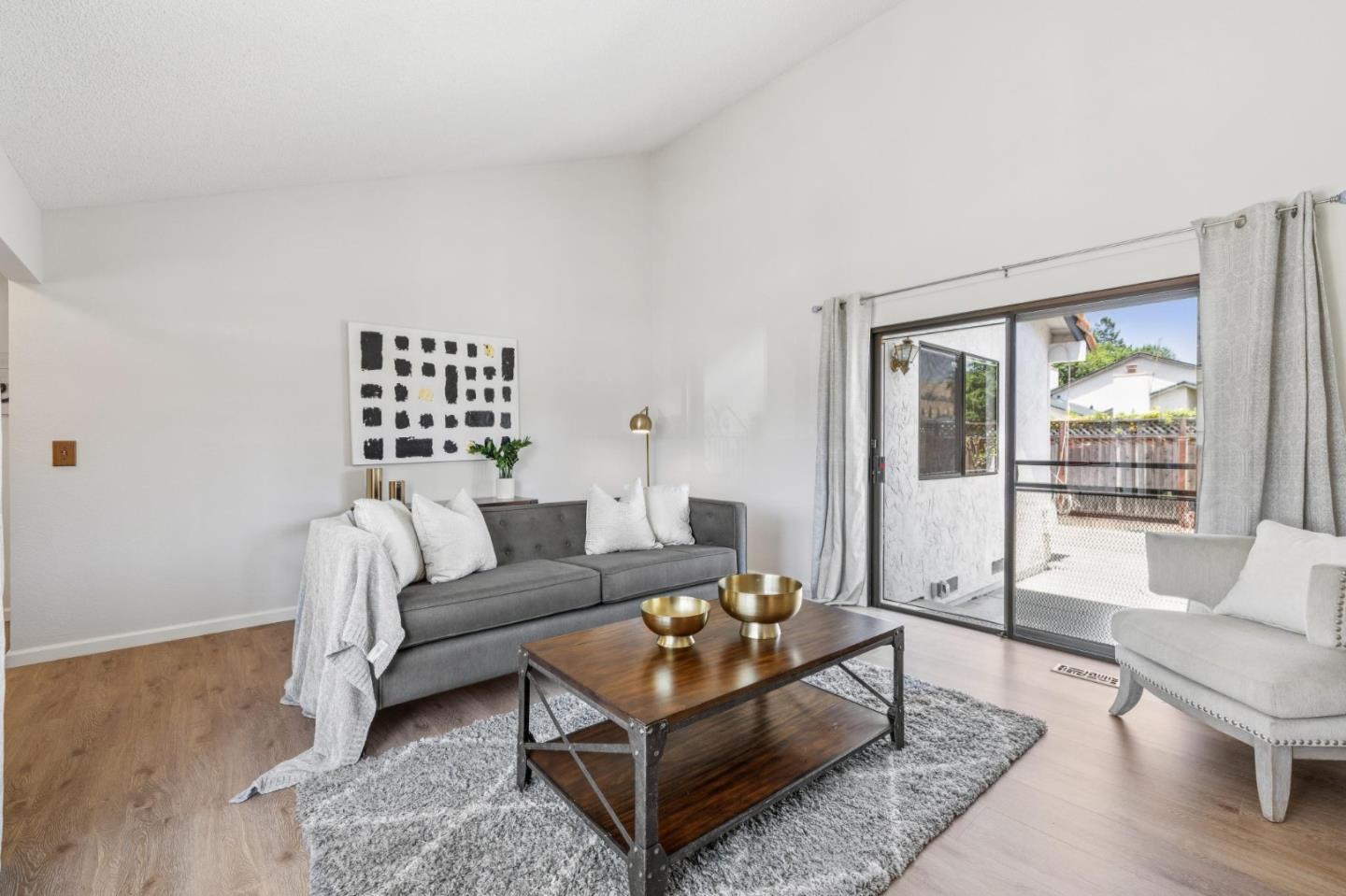 Detail Gallery Image 22 of 88 For 1009 Courtland Ave, Milpitas,  CA 95035 - 2 Beds | 2 Baths