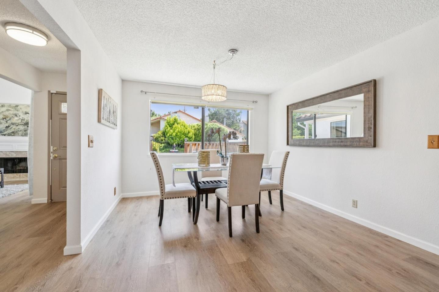Detail Gallery Image 28 of 88 For 1009 Courtland Ave, Milpitas,  CA 95035 - 2 Beds | 2 Baths