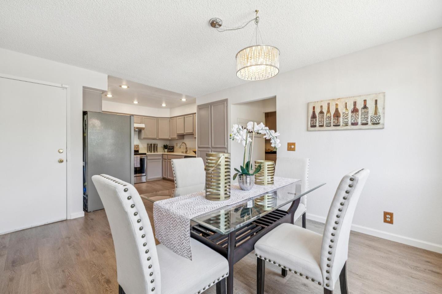 Detail Gallery Image 31 of 88 For 1009 Courtland Ave, Milpitas,  CA 95035 - 2 Beds | 2 Baths