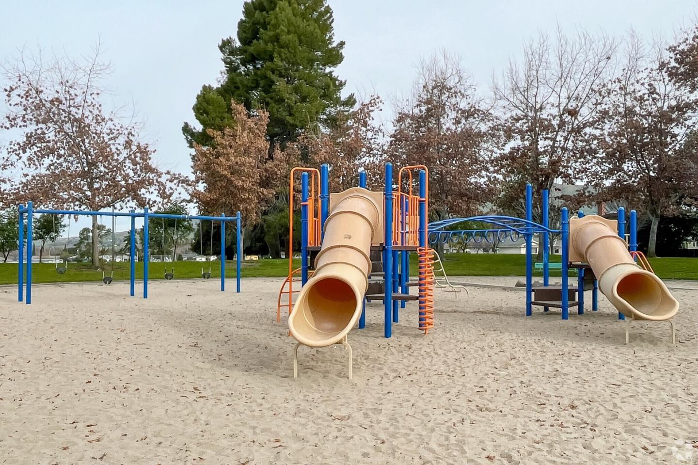 Detail Gallery Image 67 of 88 For 1009 Courtland Ave, Milpitas,  CA 95035 - 2 Beds | 2 Baths