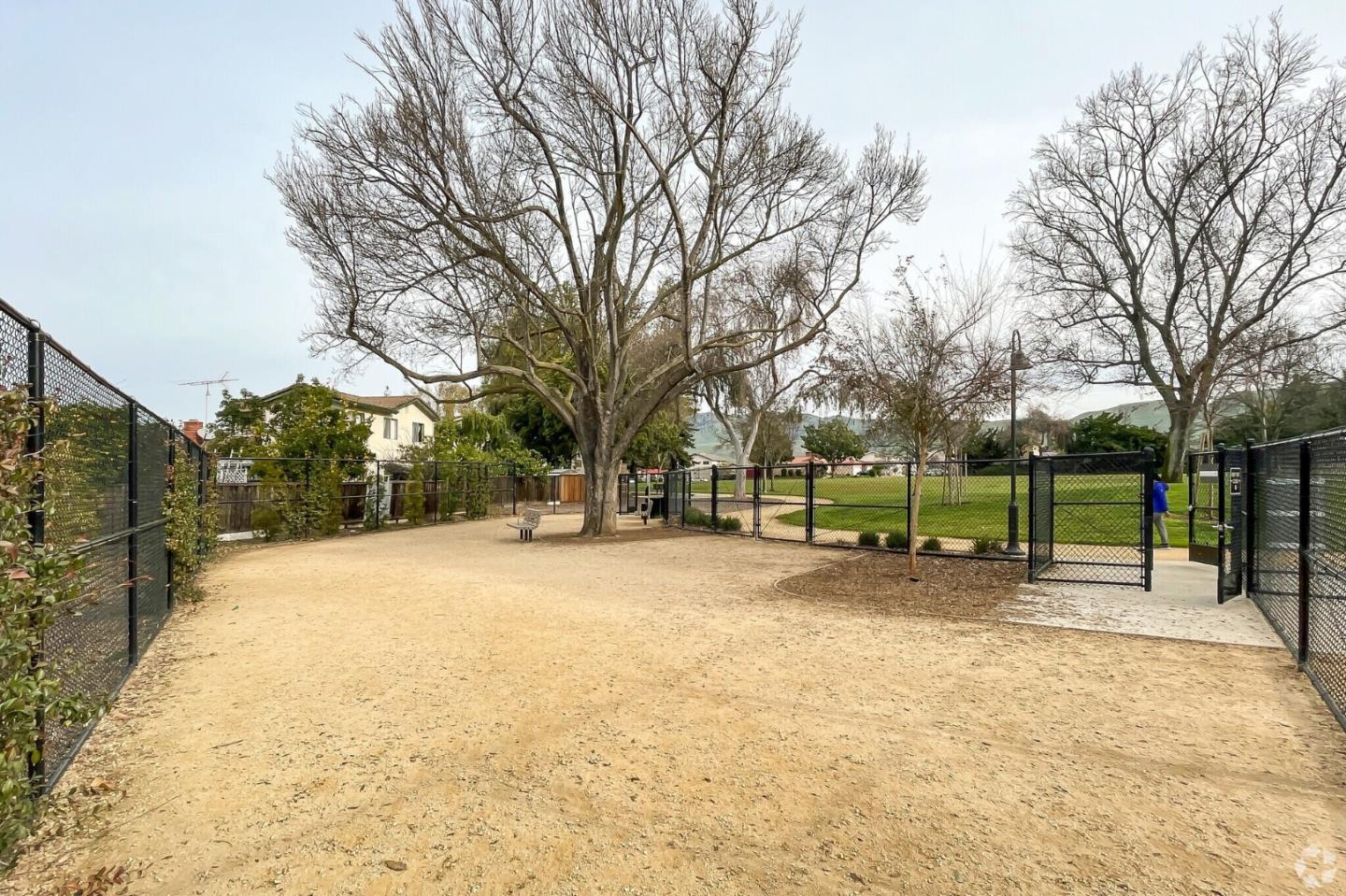 Detail Gallery Image 73 of 88 For 1009 Courtland Ave, Milpitas,  CA 95035 - 2 Beds | 2 Baths
