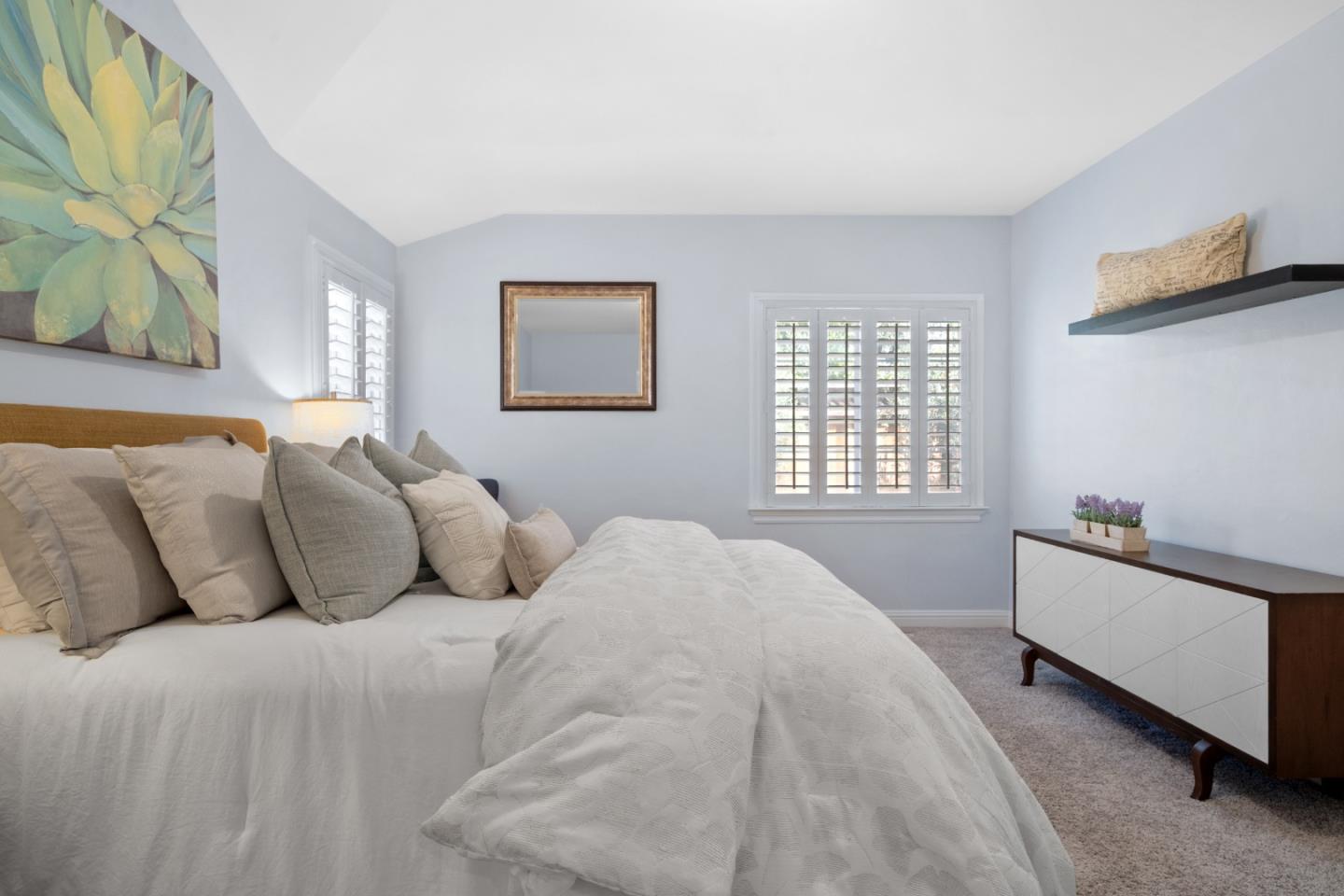 Detail Gallery Image 22 of 46 For 20 Sara Ln, Alamo,  CA 94507 - 4 Beds | 2/1 Baths