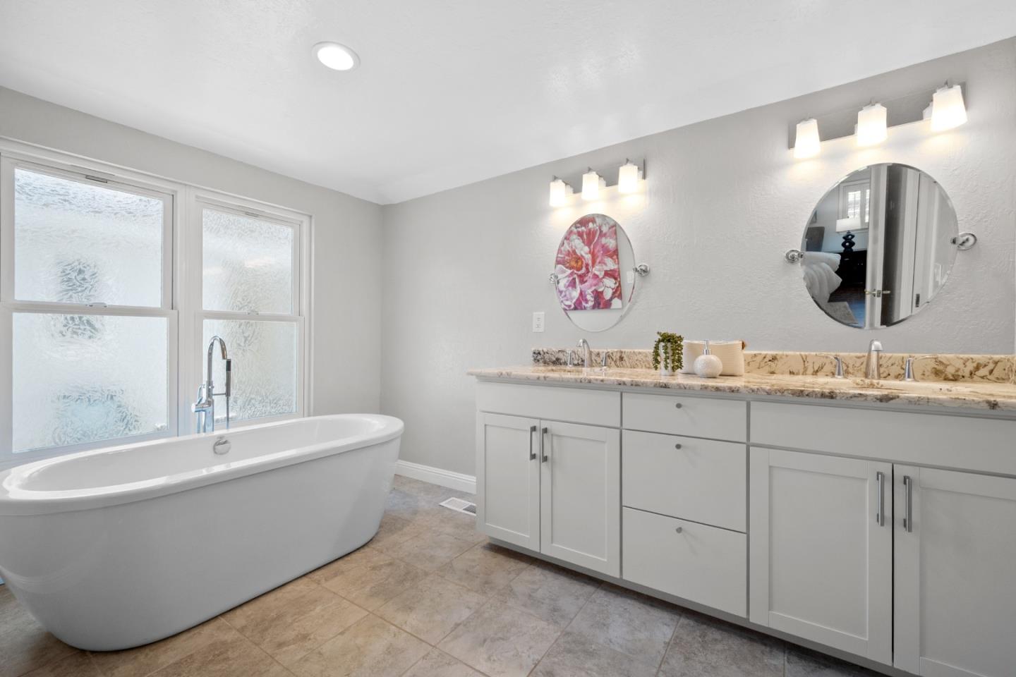 Detail Gallery Image 27 of 46 For 20 Sara Ln, Alamo,  CA 94507 - 4 Beds | 2/1 Baths