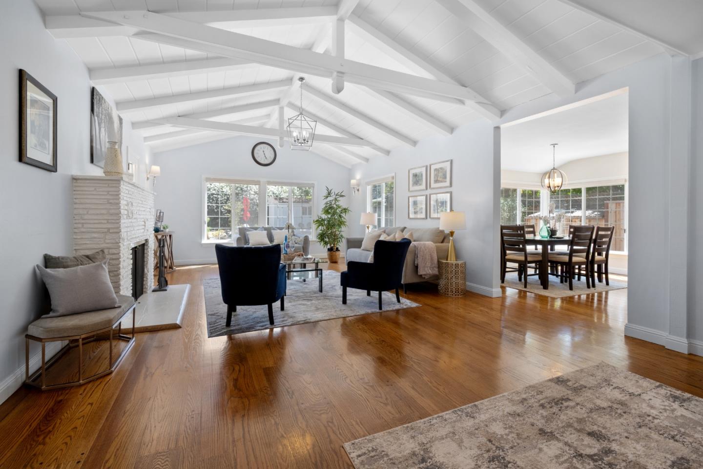 Detail Gallery Image 5 of 46 For 20 Sara Ln, Alamo,  CA 94507 - 4 Beds | 2/1 Baths