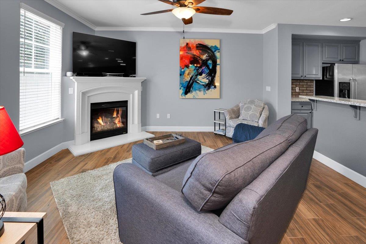 Detail Gallery Image 6 of 20 For 1339 Marcello Dr, San Jose,  CA 95131 - 2 Beds | 2 Baths
