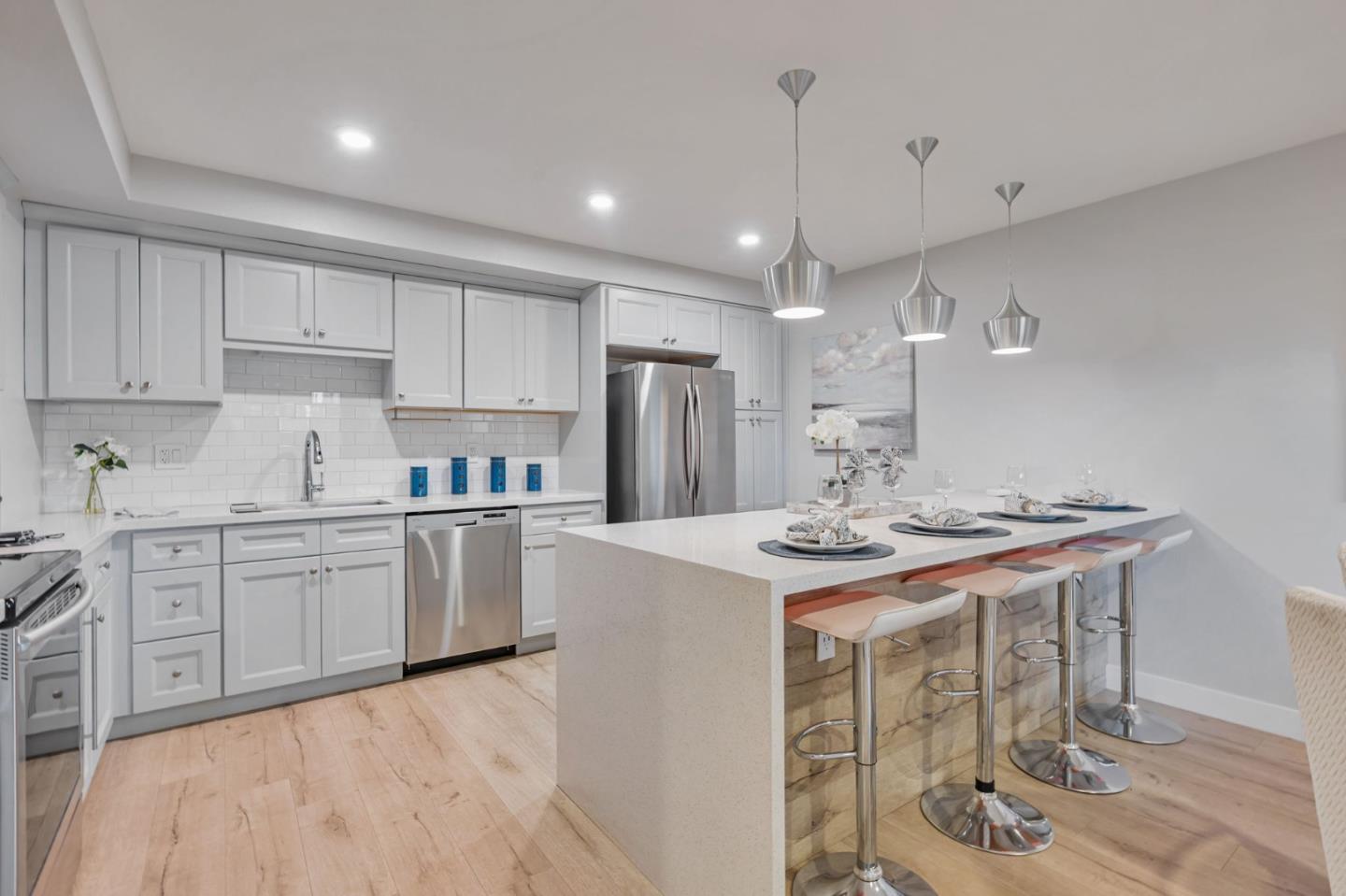 Detail Gallery Image 12 of 32 For 1720 Halford Ave #124,  Santa Clara,  CA 95051 - 1 Beds | 1 Baths