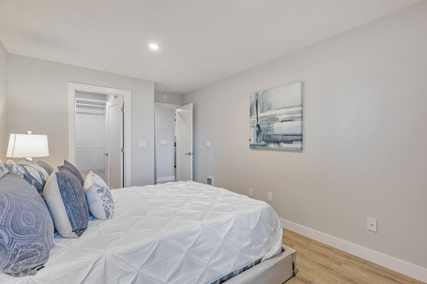 Detail Gallery Image 18 of 32 For 1720 Halford Ave #124,  Santa Clara,  CA 95051 - 1 Beds | 1 Baths