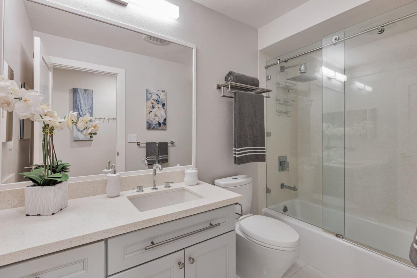 Detail Gallery Image 20 of 32 For 1720 Halford Ave #124,  Santa Clara,  CA 95051 - 1 Beds | 1 Baths