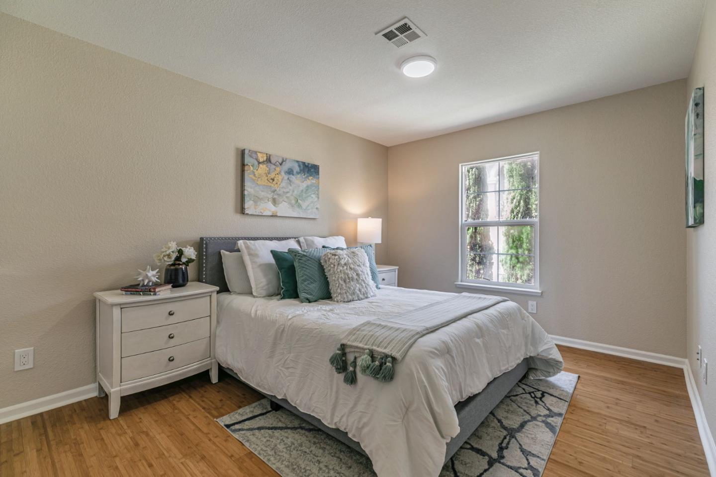 Detail Gallery Image 17 of 35 For 349 Marble Arch Ave, San Jose,  CA 95136 - 3 Beds | 2/1 Baths