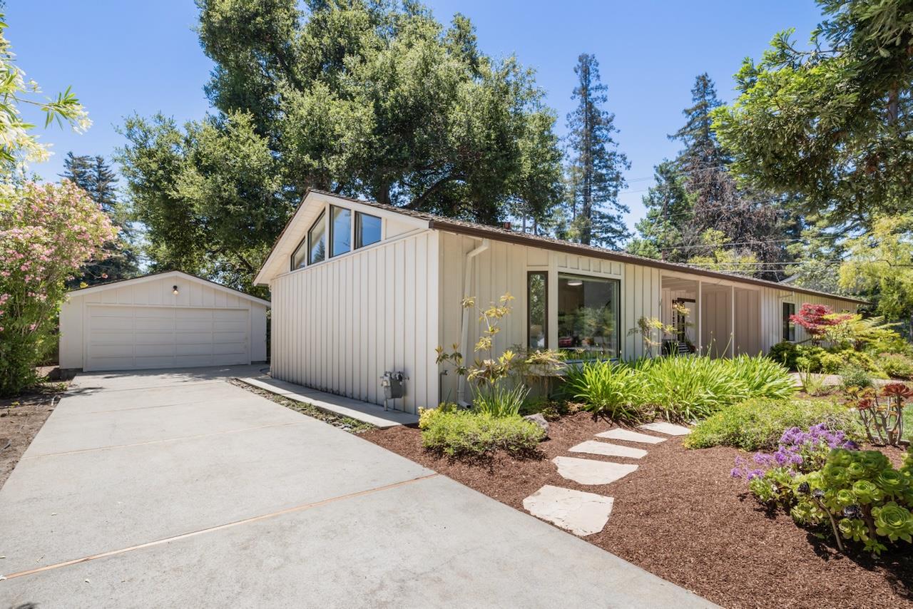 Detail Gallery Image 33 of 35 For 1235 Montclaire Way, Los Altos,  CA 94024 - 4 Beds | 2 Baths