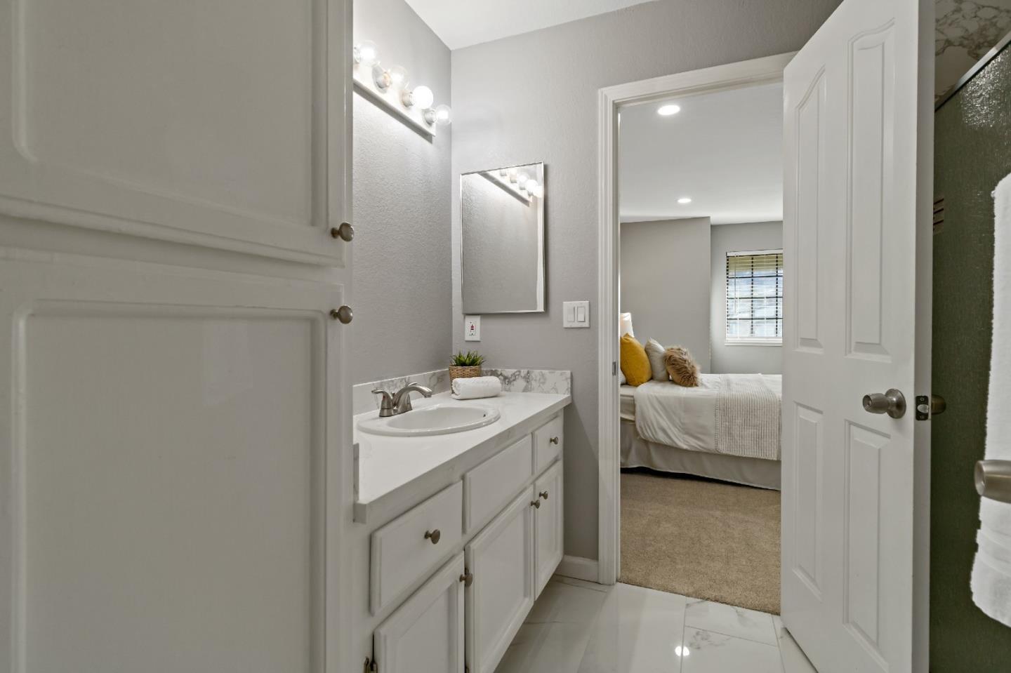 Detail Gallery Image 23 of 37 For 340 W Sunnyoaks Ave, Campbell,  CA 95008 - 2 Beds | 1/2 Baths