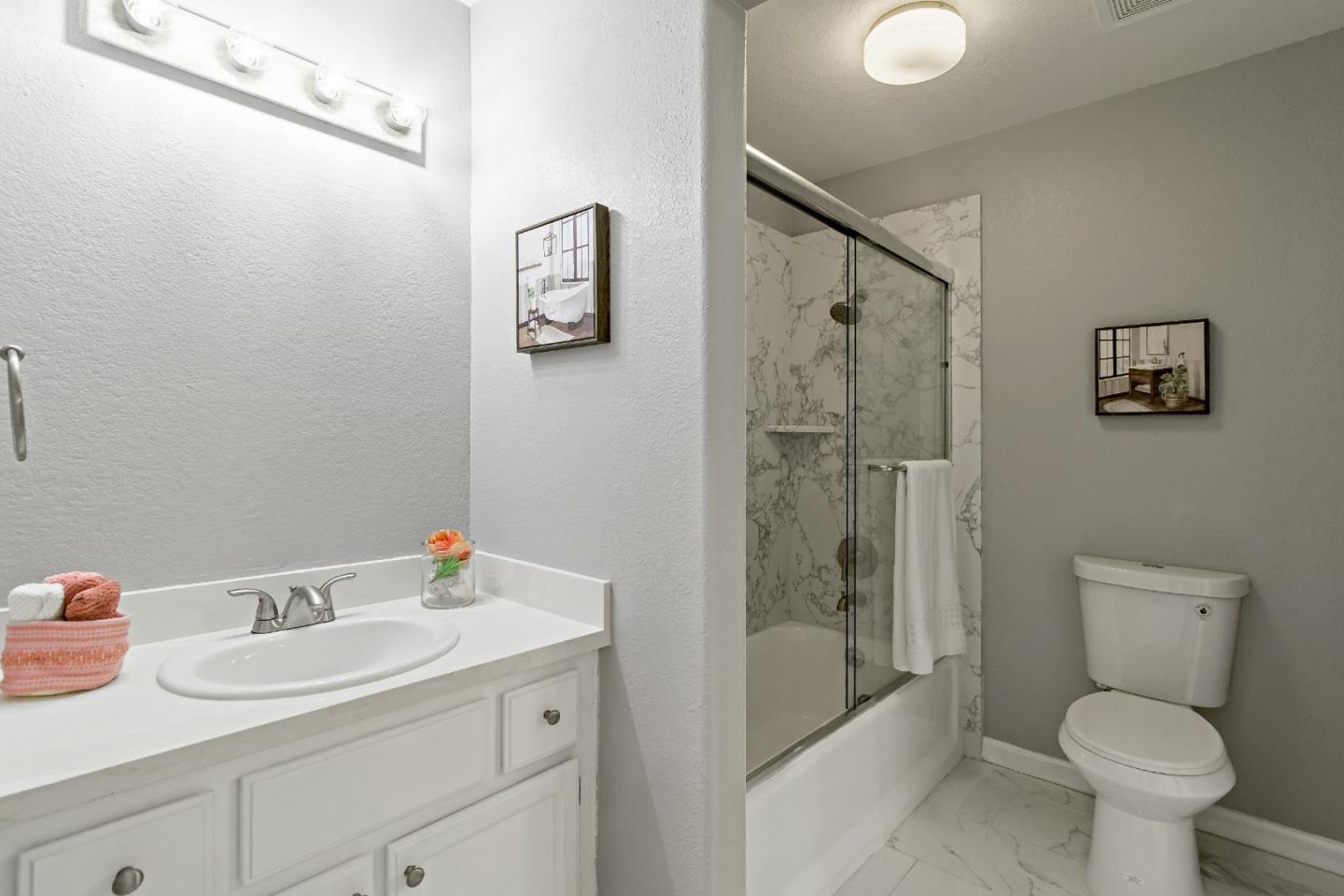 Detail Gallery Image 25 of 37 For 340 W Sunnyoaks Ave, Campbell,  CA 95008 - 2 Beds | 1/2 Baths