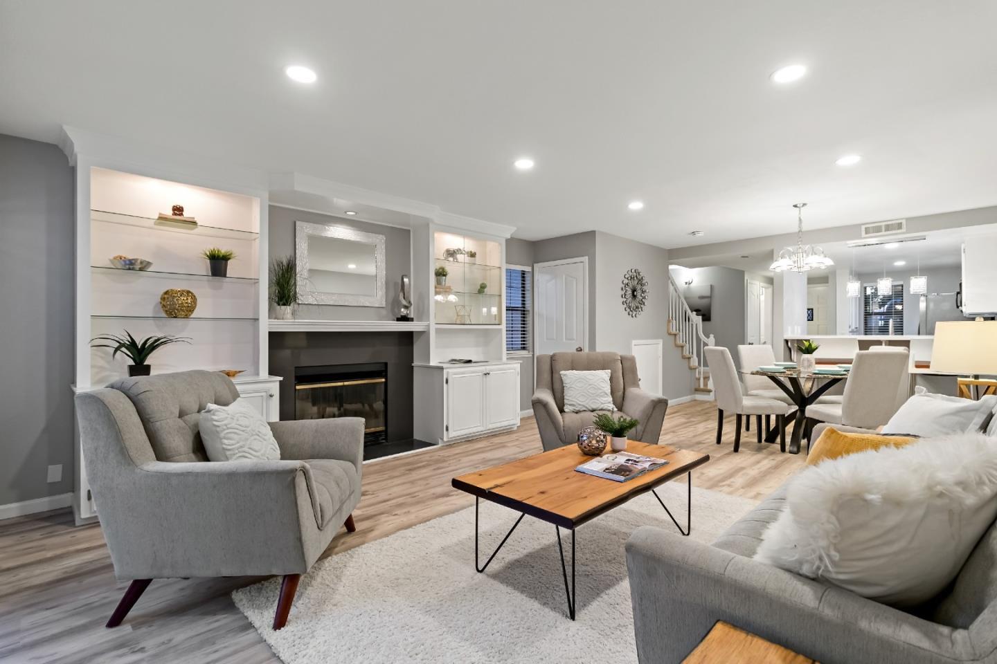 Detail Gallery Image 8 of 37 For 340 W Sunnyoaks Ave, Campbell,  CA 95008 - 2 Beds | 1/2 Baths