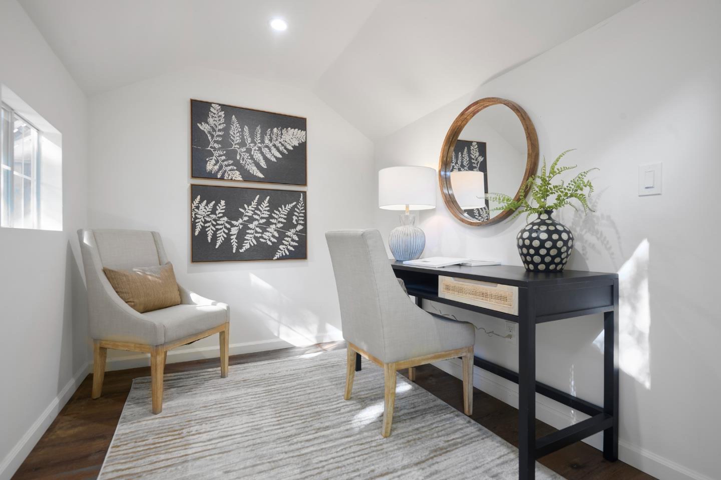 Detail Gallery Image 19 of 25 For 767 Calderon Ave, Mountain View,  CA 94041 - 2 Beds | 1 Baths