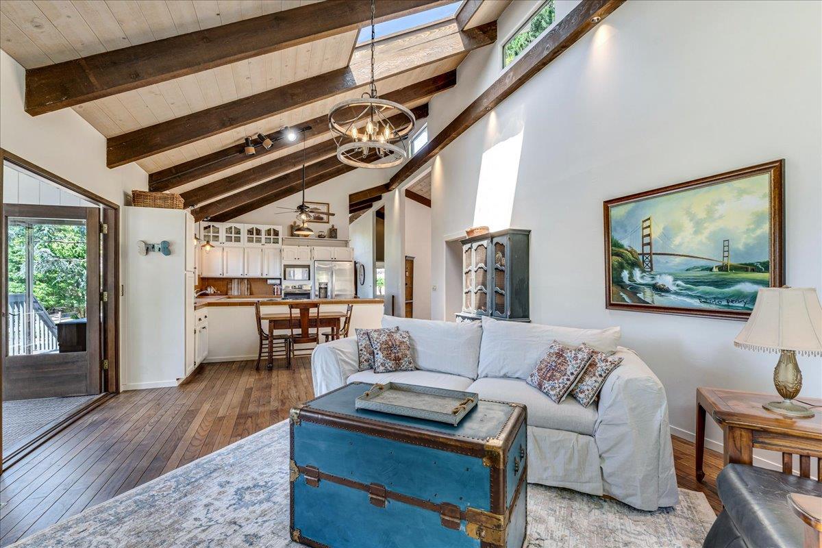 Detail Gallery Image 16 of 40 For 284 Brooktree Ranch Rd, Aptos,  CA 95003 - 5 Beds | 3 Baths
