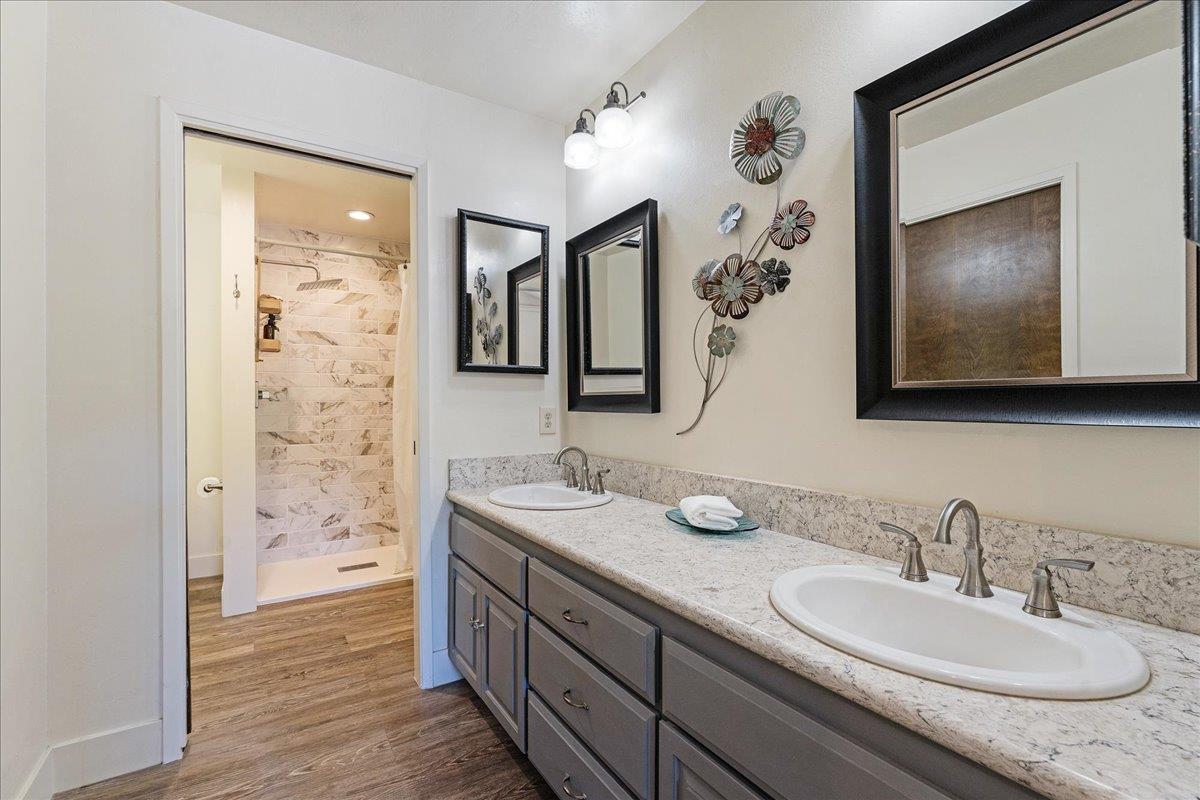 Detail Gallery Image 21 of 40 For 284 Brooktree Ranch Rd, Aptos,  CA 95003 - 5 Beds | 3 Baths