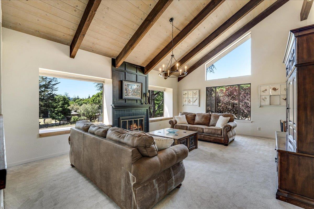 Detail Gallery Image 4 of 40 For 284 Brooktree Ranch Rd, Aptos,  CA 95003 - 5 Beds | 3 Baths