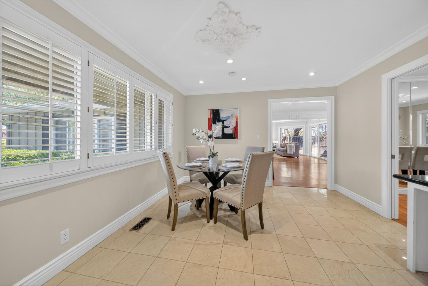 Detail Gallery Image 11 of 52 For 13010 Glen Brae Dr, Saratoga,  CA 95070 - 4 Beds | 3/1 Baths