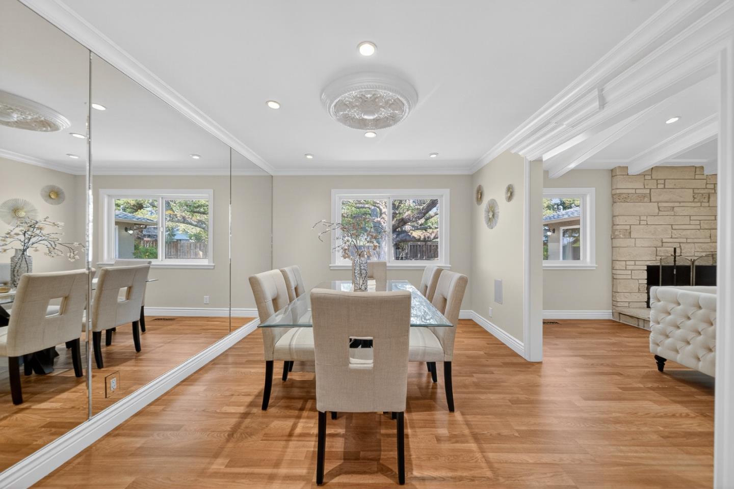Detail Gallery Image 16 of 52 For 13010 Glen Brae Dr, Saratoga,  CA 95070 - 4 Beds | 3/1 Baths