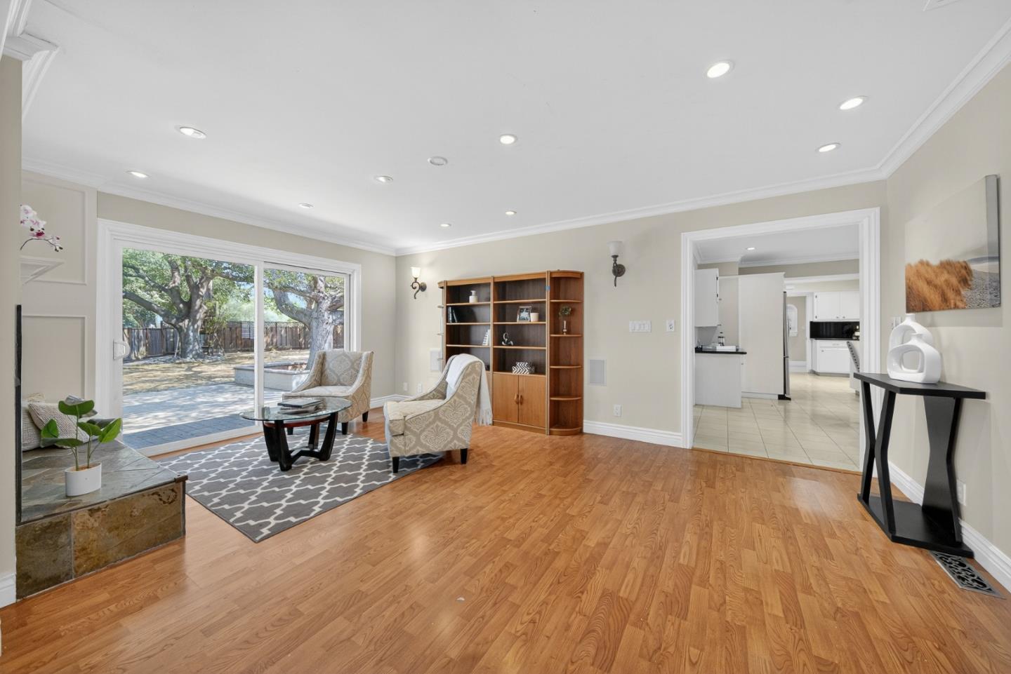 Detail Gallery Image 22 of 52 For 13010 Glen Brae Dr, Saratoga,  CA 95070 - 4 Beds | 3/1 Baths