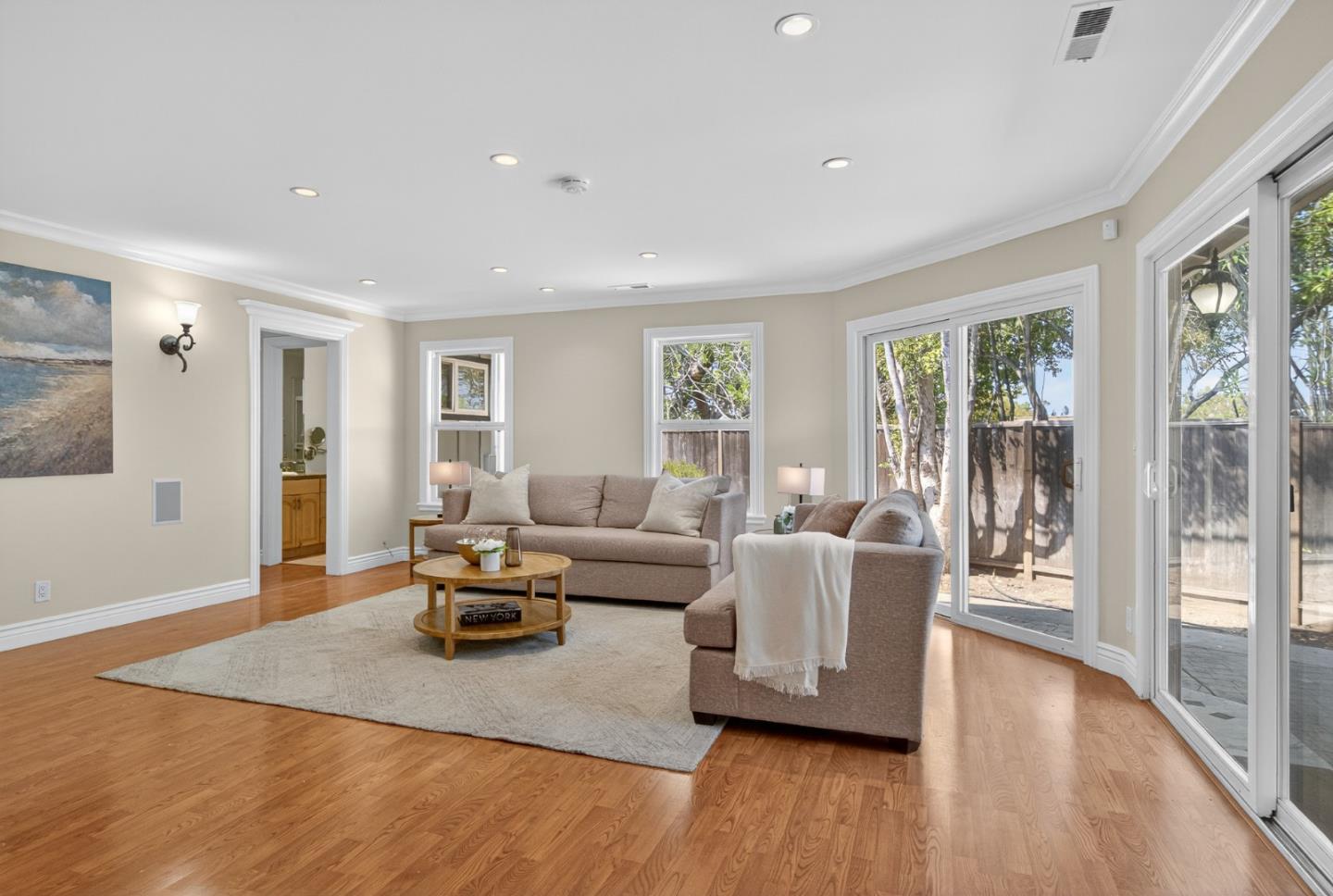 Detail Gallery Image 26 of 52 For 13010 Glen Brae Dr, Saratoga,  CA 95070 - 4 Beds | 3/1 Baths