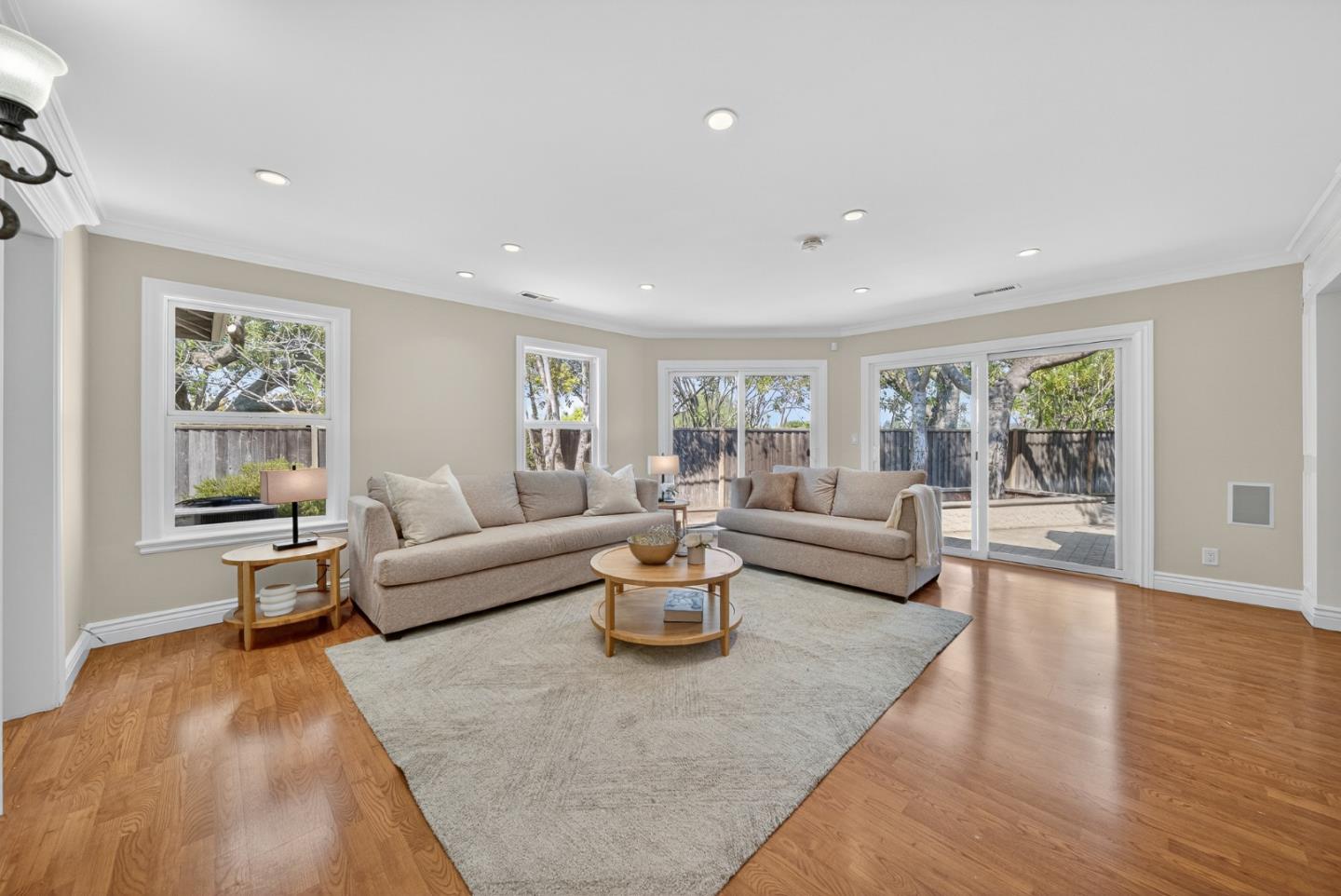 Detail Gallery Image 27 of 52 For 13010 Glen Brae Dr, Saratoga,  CA 95070 - 4 Beds | 3/1 Baths