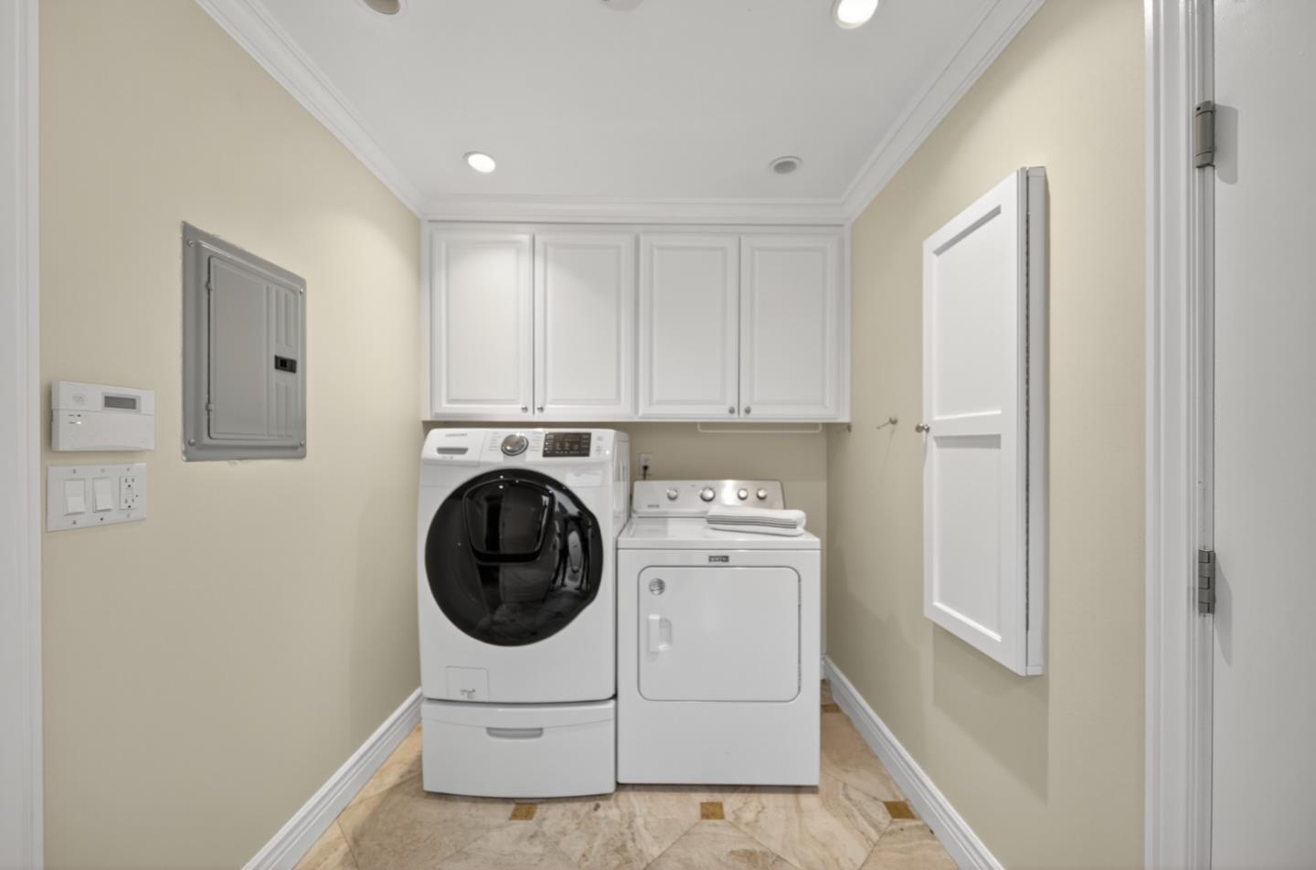Detail Gallery Image 29 of 52 For 13010 Glen Brae Dr, Saratoga,  CA 95070 - 4 Beds | 3/1 Baths