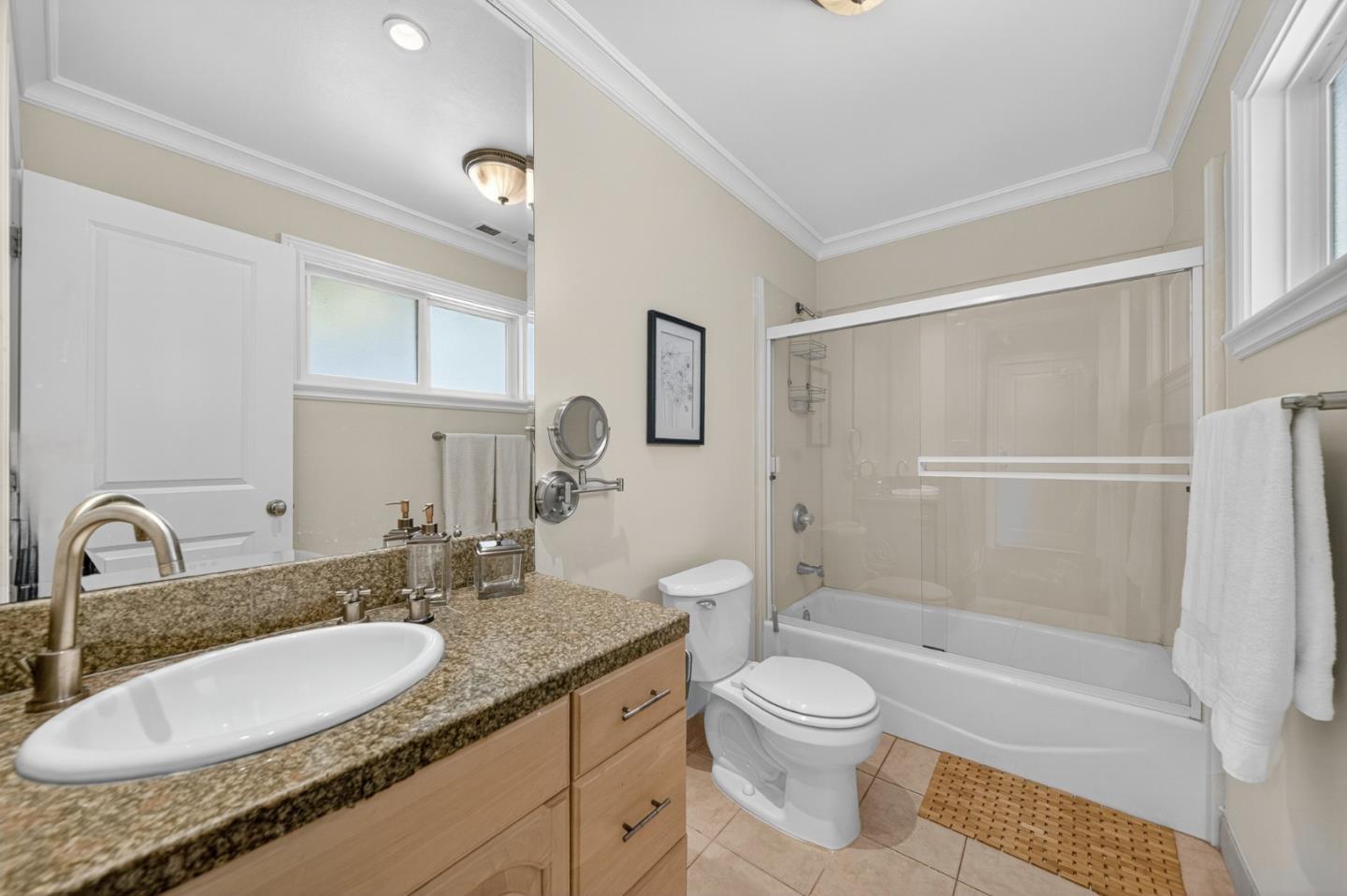 Detail Gallery Image 33 of 52 For 13010 Glen Brae Dr, Saratoga,  CA 95070 - 4 Beds | 3/1 Baths
