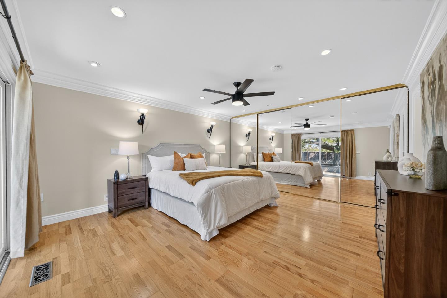 Detail Gallery Image 42 of 52 For 13010 Glen Brae Dr, Saratoga,  CA 95070 - 4 Beds | 3/1 Baths