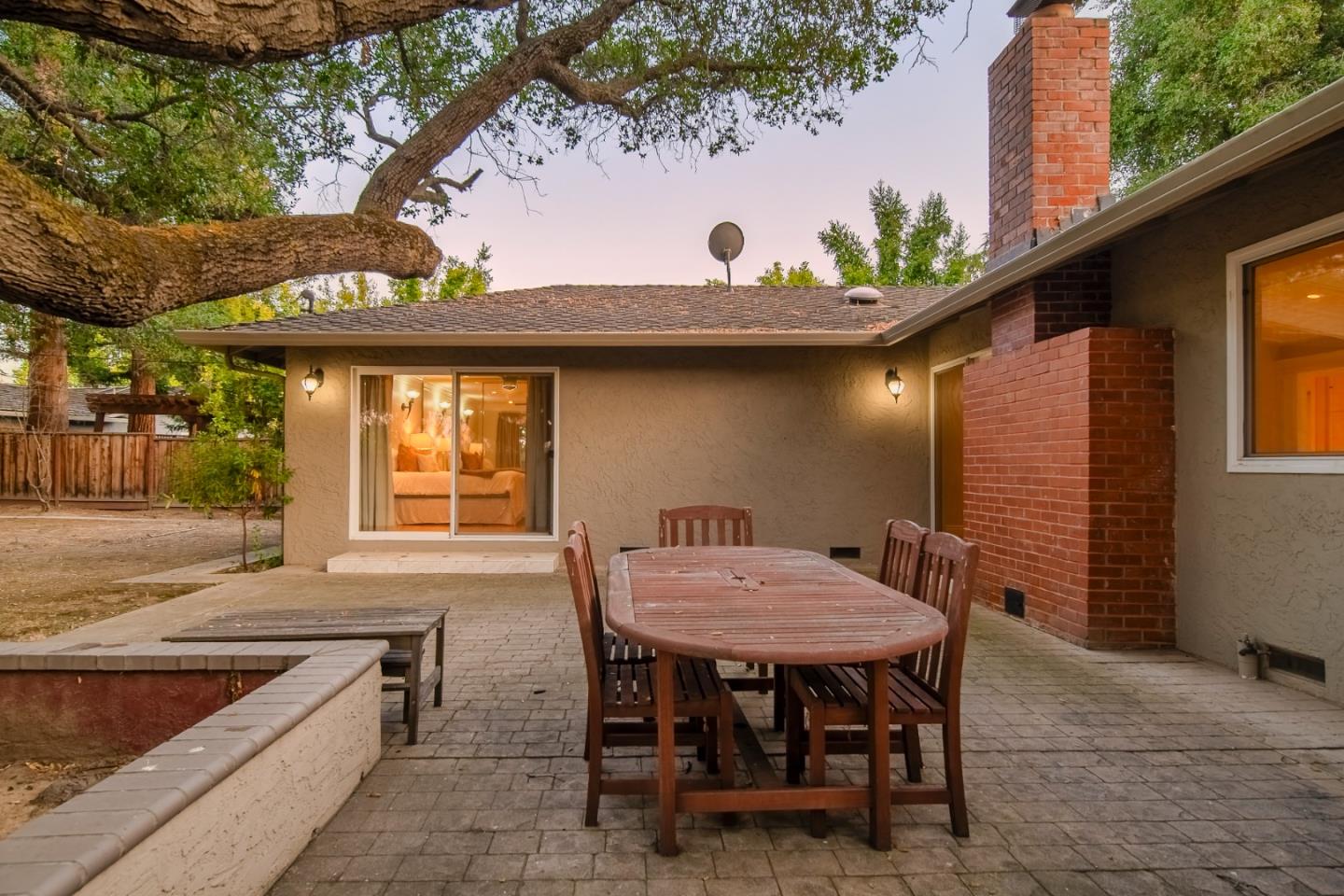Detail Gallery Image 49 of 52 For 13010 Glen Brae Dr, Saratoga,  CA 95070 - 4 Beds | 3/1 Baths