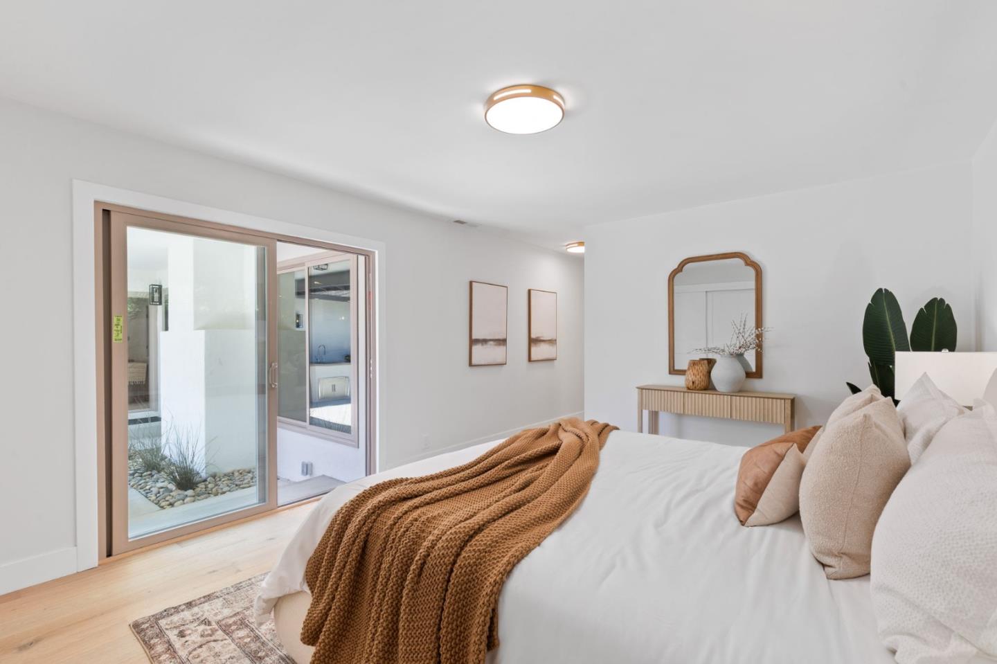 Detail Gallery Image 20 of 29 For 1961 Fordham Way, Mountain View,  CA 94040 - 4 Beds | 2 Baths