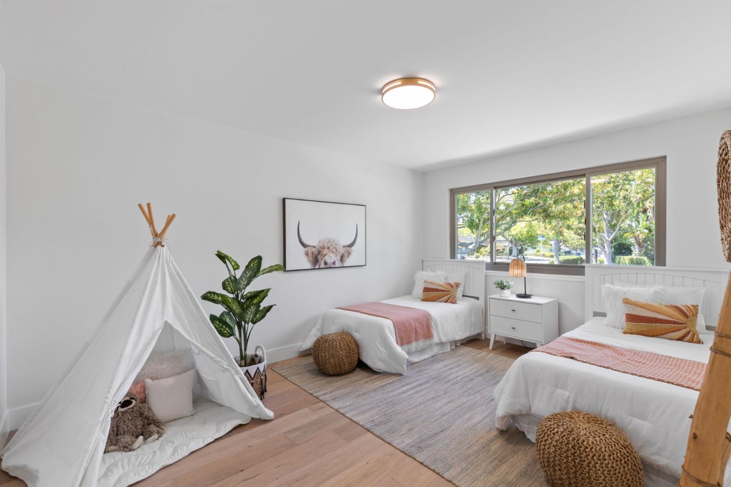 Detail Gallery Image 24 of 29 For 1961 Fordham Way, Mountain View,  CA 94040 - 4 Beds | 2 Baths