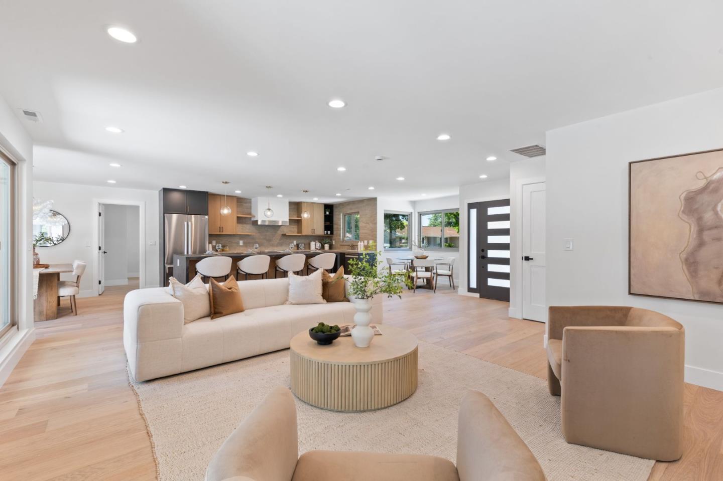 Detail Gallery Image 7 of 29 For 1961 Fordham Way, Mountain View,  CA 94040 - 4 Beds | 2 Baths