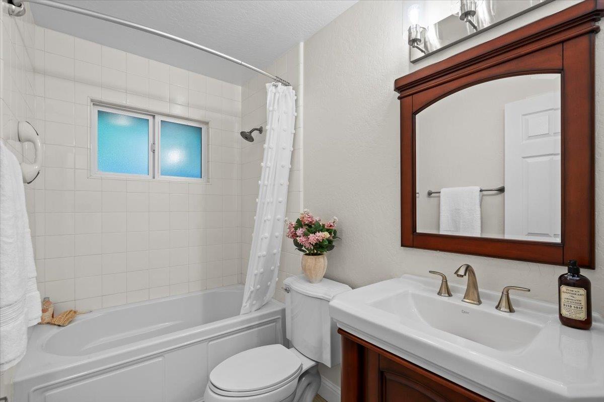 Detail Gallery Image 22 of 31 For 17785 Manzanita Dr, Morgan Hill,  CA 95037 - 3 Beds | 2 Baths