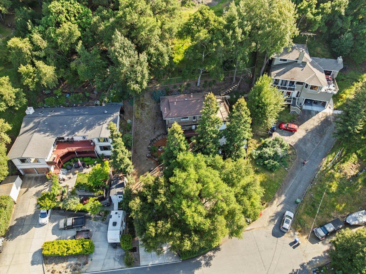 Detail Gallery Image 30 of 31 For 17785 Manzanita Dr, Morgan Hill,  CA 95037 - 3 Beds | 2 Baths