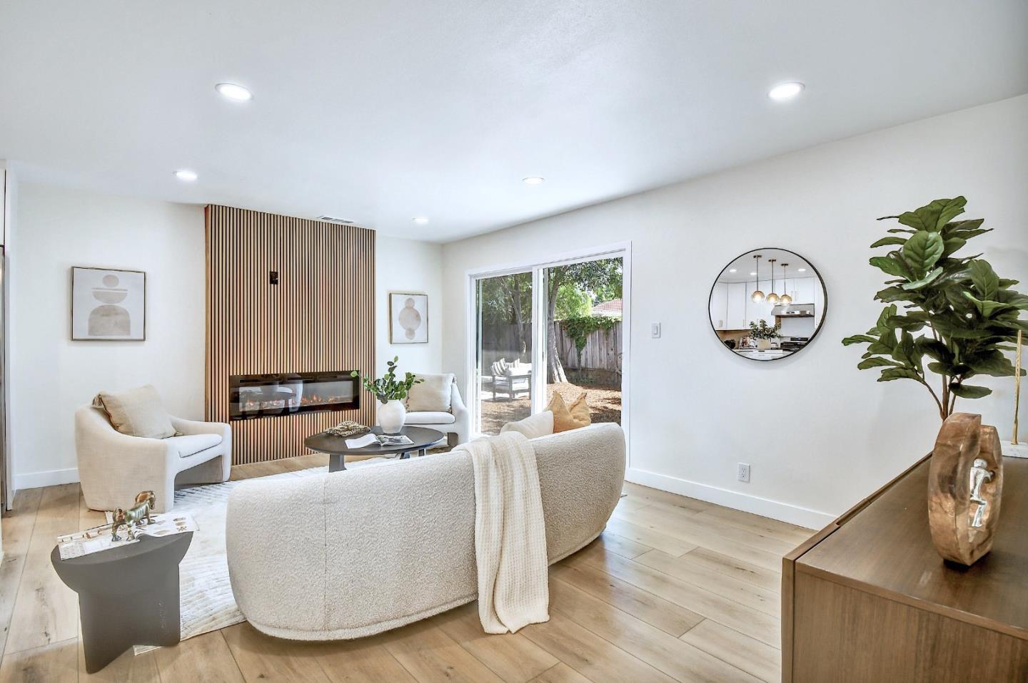 Detail Gallery Image 15 of 32 For 6048 Madelaine Dr, Newark,  CA 94560 - 3 Beds | 2 Baths