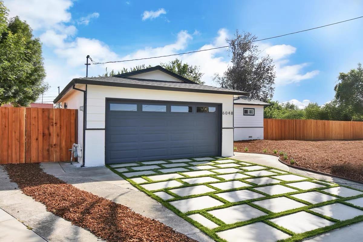 Detail Gallery Image 2 of 32 For 6048 Madelaine Dr, Newark,  CA 94560 - 3 Beds | 2 Baths