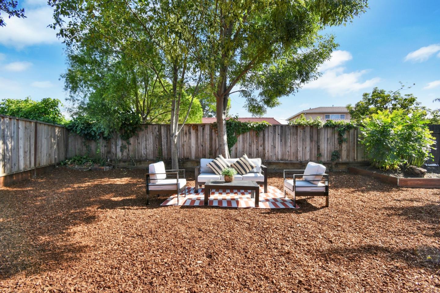 Detail Gallery Image 27 of 32 For 6048 Madelaine Dr, Newark,  CA 94560 - 3 Beds | 2 Baths
