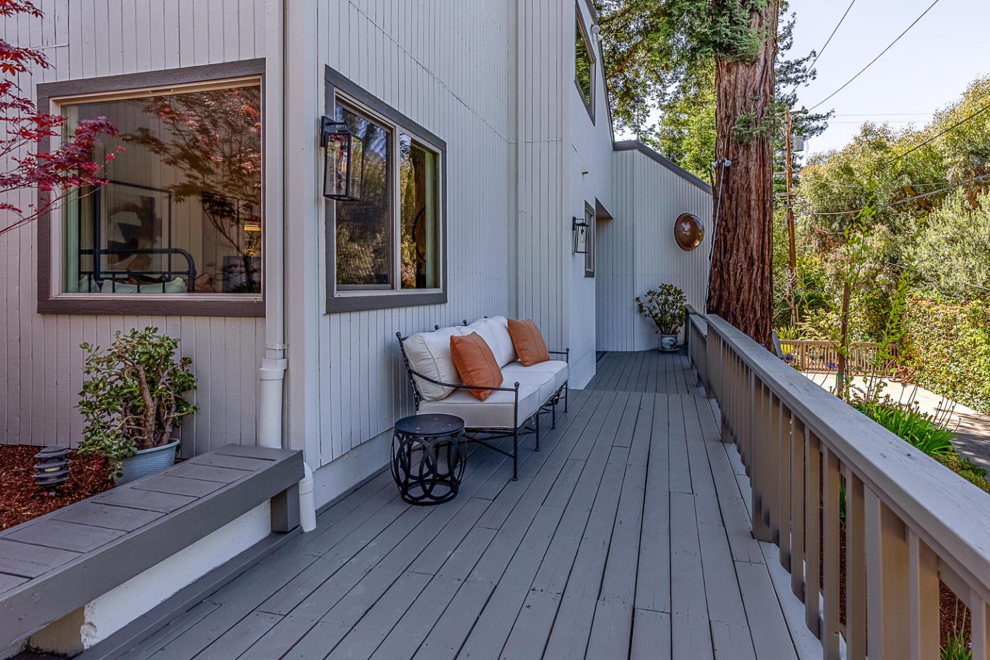 Detail Gallery Image 2 of 37 For 1231 Gronwall Ln, Los Altos,  CA 94024 - 4 Beds | 3 Baths