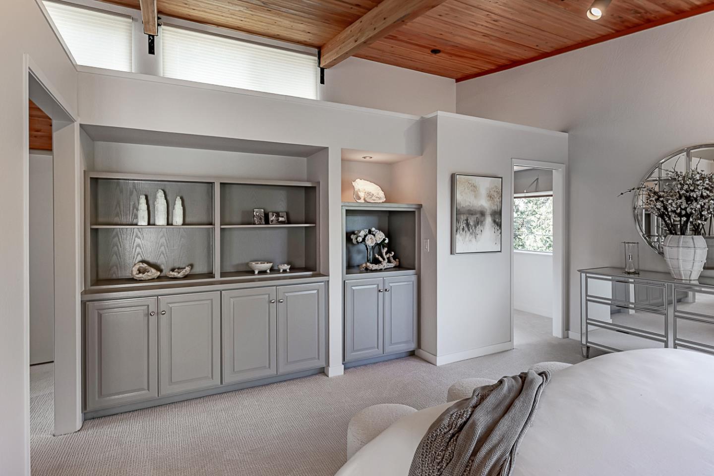 Detail Gallery Image 22 of 37 For 1231 Gronwall Ln, Los Altos,  CA 94024 - 4 Beds | 3 Baths