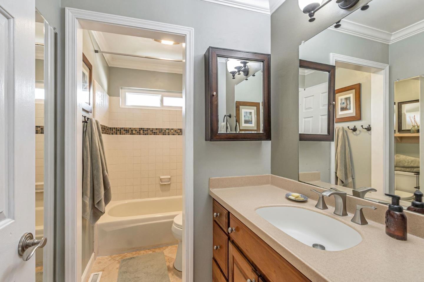 Detail Gallery Image 33 of 47 For 15560 Camino Del Cerro, Los Gatos,  CA 95032 - 3 Beds | 2 Baths