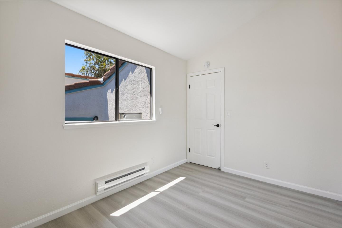 Detail Gallery Image 16 of 27 For 113 White Pine Dr, Vallejo,  CA 94591 - 2 Beds | 1/1 Baths