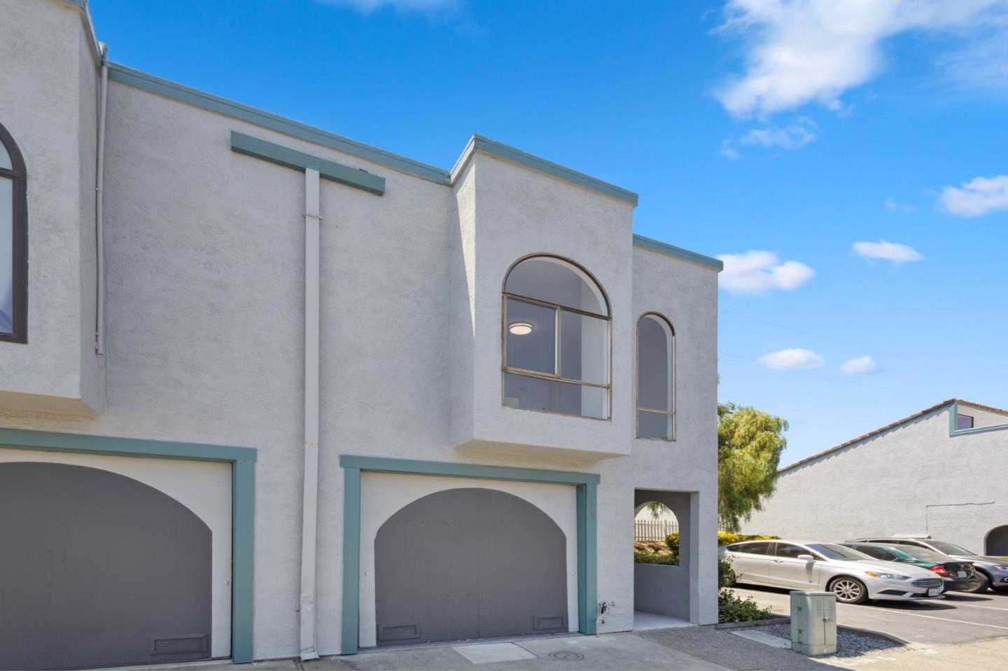 Detail Gallery Image 2 of 27 For 113 White Pine Dr, Vallejo,  CA 94591 - 2 Beds | 1/1 Baths