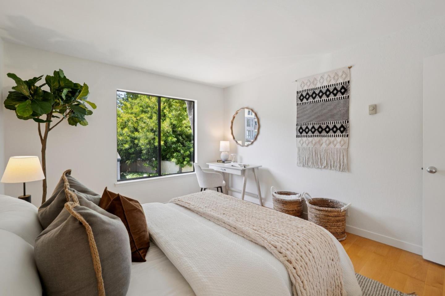 Detail Gallery Image 23 of 39 For 905 W Middlefield Rd #924,  Mountain View,  CA 94043 - 2 Beds | 2 Baths