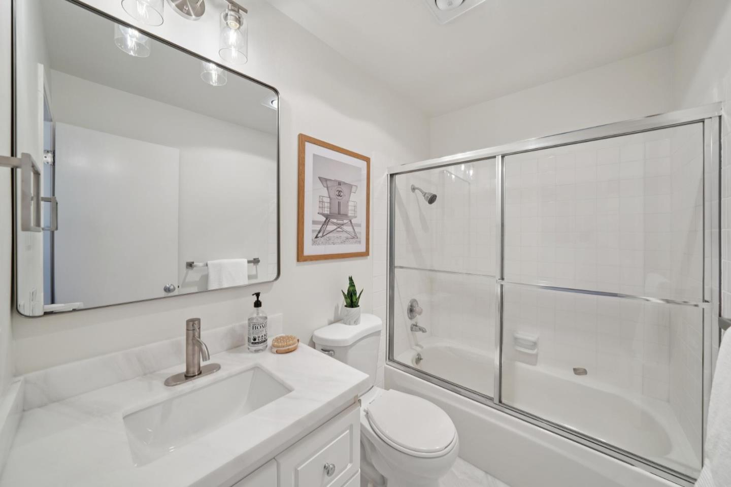 Detail Gallery Image 24 of 39 For 905 W Middlefield Rd #924,  Mountain View,  CA 94043 - 2 Beds | 2 Baths