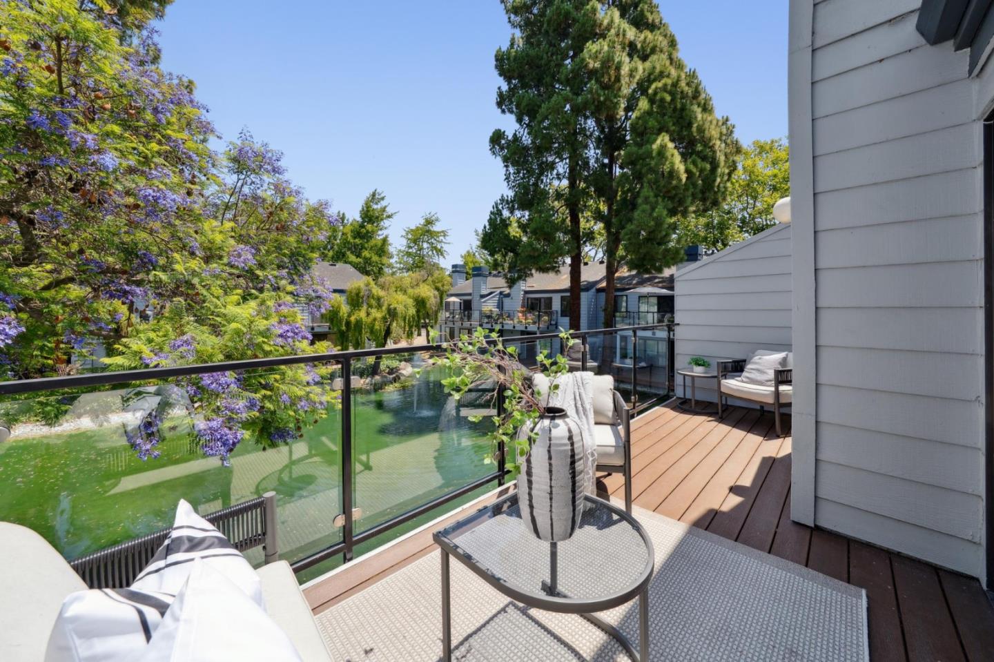 Detail Gallery Image 26 of 39 For 905 W Middlefield Rd #924,  Mountain View,  CA 94043 - 2 Beds | 2 Baths