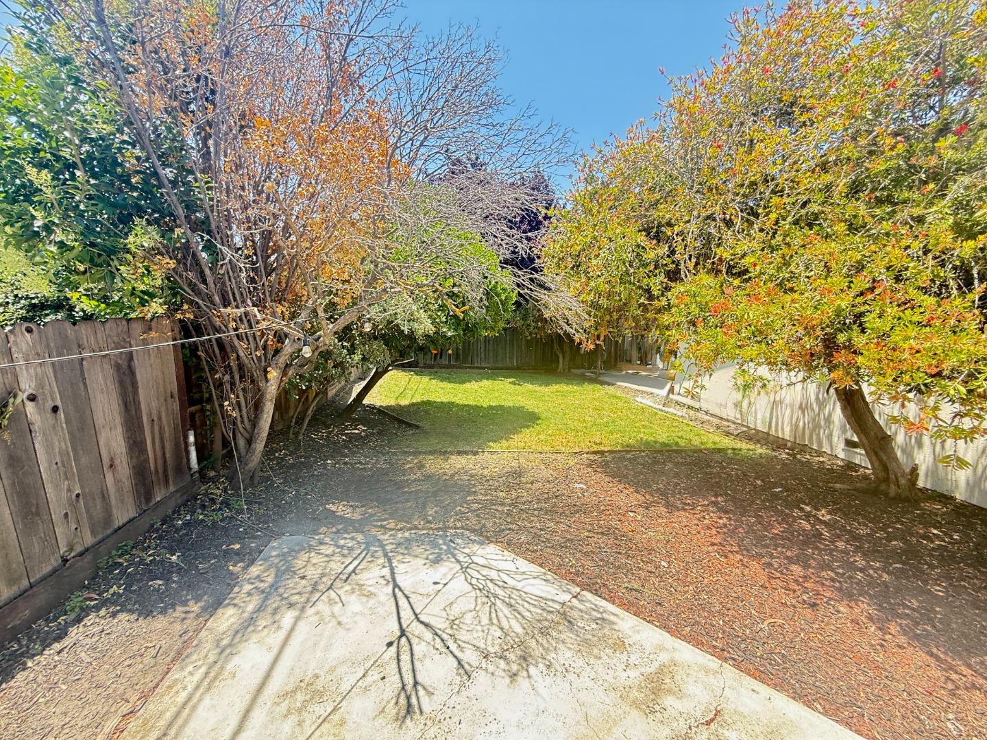 Detail Gallery Image 7 of 9 For 764 El Sombroso Dr, San Jose,  CA 95123 - 4 Beds | 2 Baths