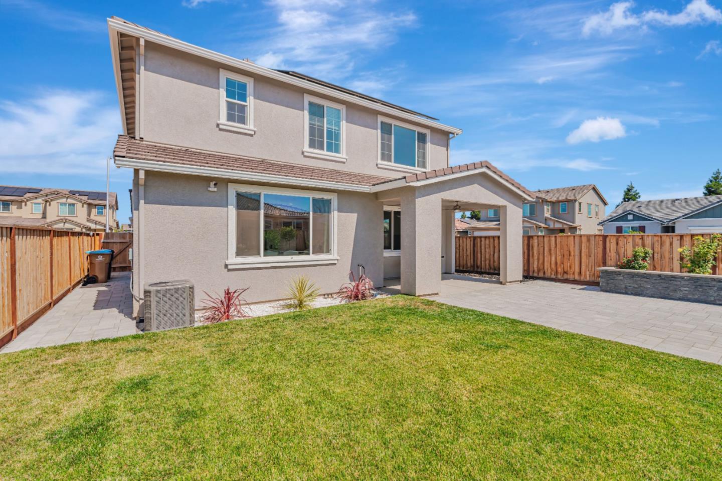 Detail Gallery Image 18 of 21 For 5390 Clauzetto Way, Antioch,  CA 94531 - 4 Beds | 3 Baths