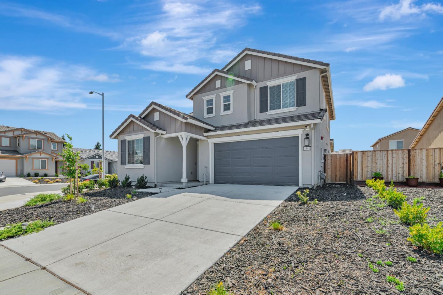 Detail Gallery Image 2 of 21 For 5390 Clauzetto Way, Antioch,  CA 94531 - 4 Beds | 3 Baths
