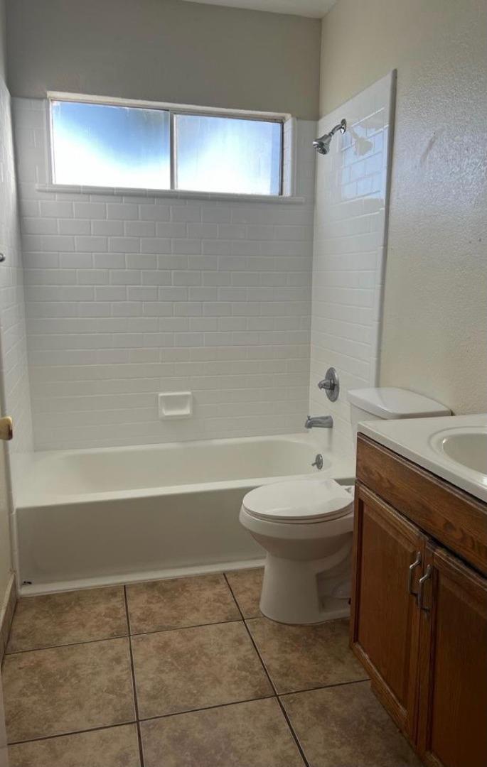 Detail Gallery Image 14 of 22 For 75 N Hebbron Ave, Salinas,  CA 93905 - – Beds | – Baths